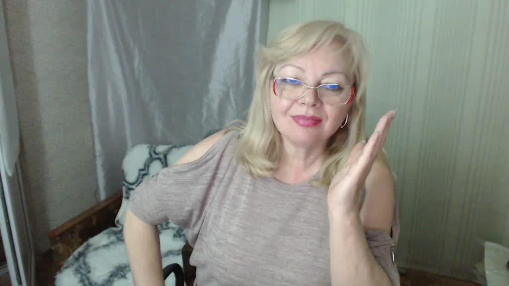 EvelynLoveShy Live Sex April 29, 2026