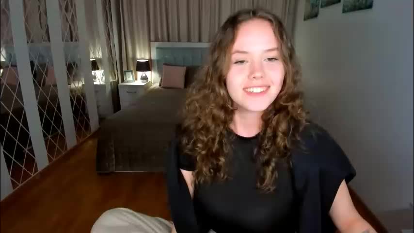 beatricewild Live Sex April 29, 2026
