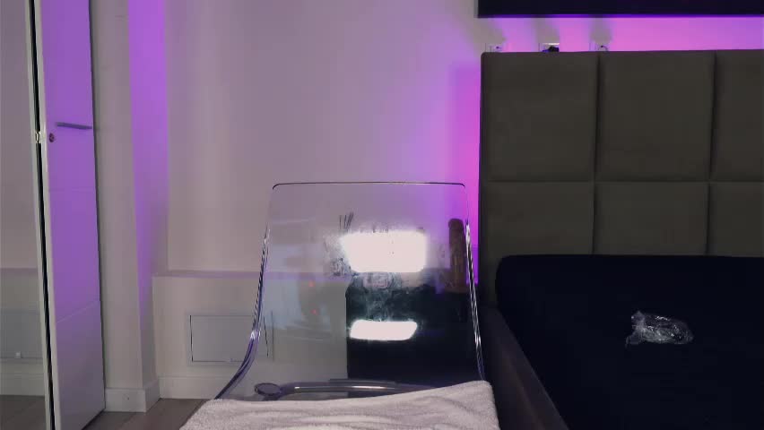 aurora_cherry Live Sex April 30, 2026