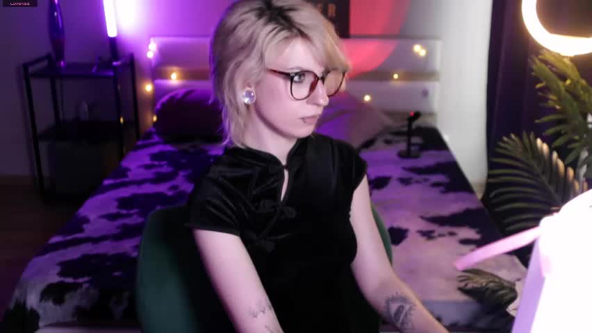 obedientt_ Live Sex April 30, 2026