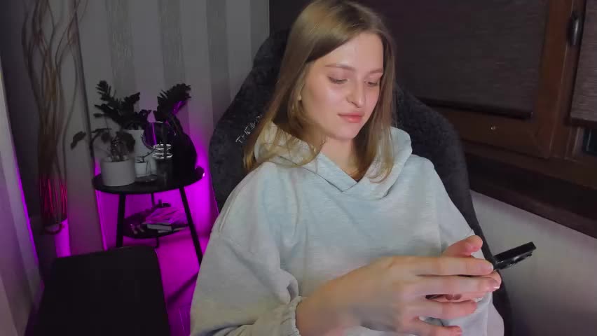 mollydangerous Live Sex April 30, 2026
