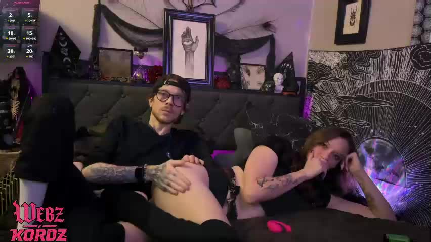 webz_and_kordz Live Sex April 30, 2026