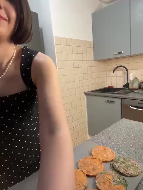 MissEssie Live Sex April 30, 2026