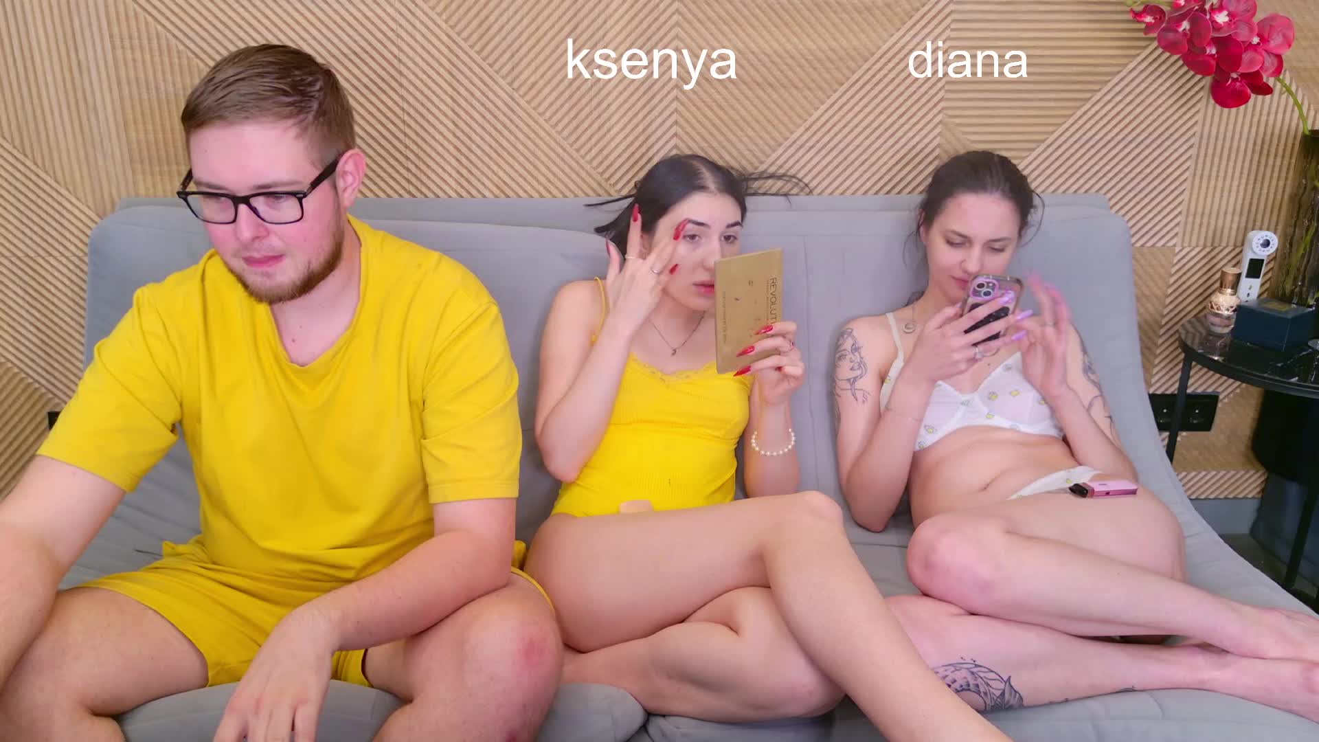 WebcamSlut Live Sex April 30, 2026