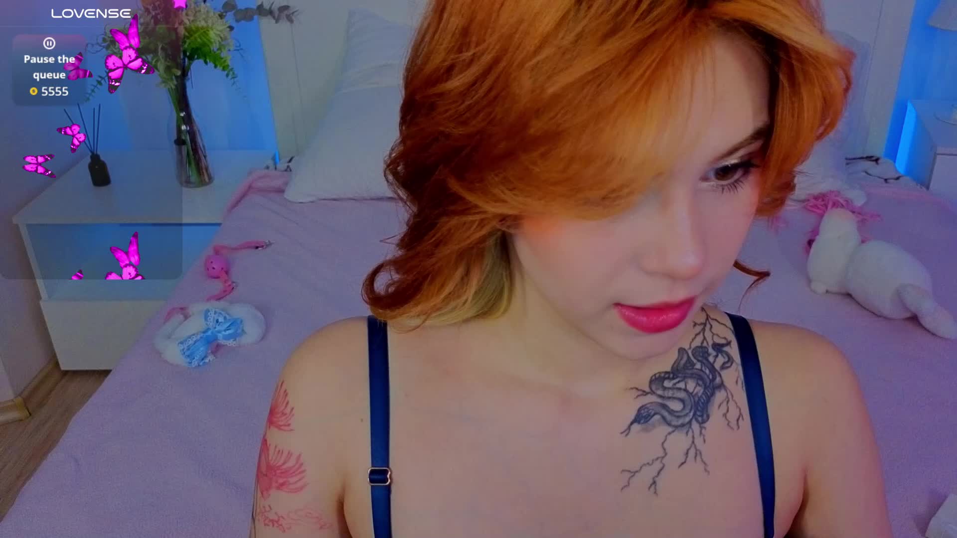CoralineJones Live Sex May 1, 2026