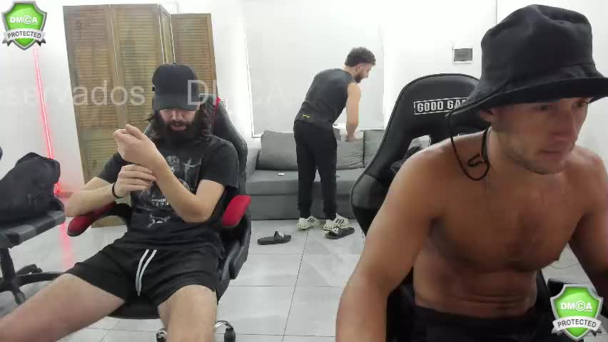 classied Live Sex May 1, 2026