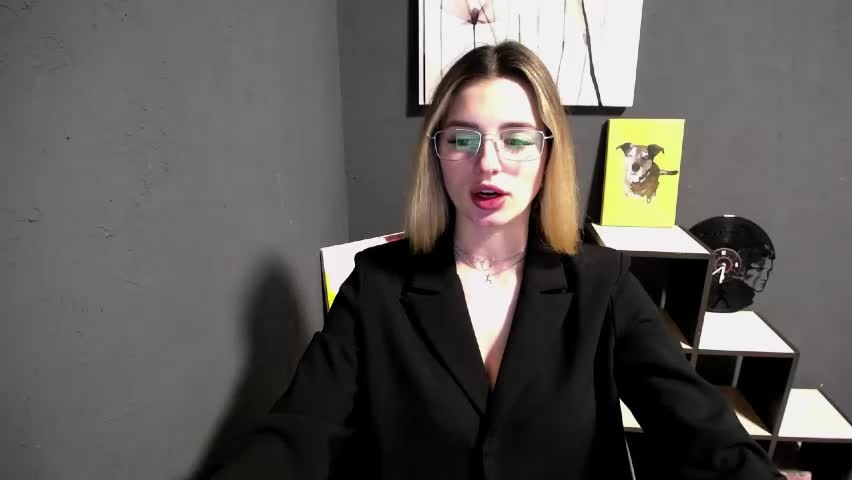 olivia_vi Live Sex May 1, 2026