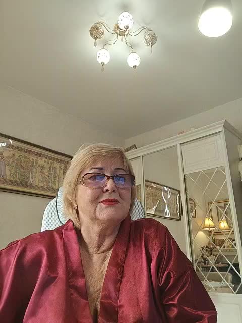 KarinkaSweet Live Sex May 1, 2026