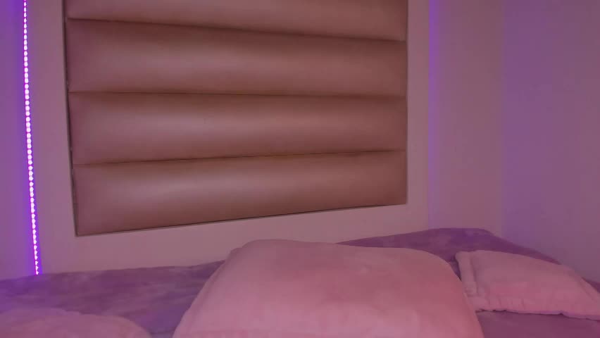 catalina_jade Live Sex May 1, 2026