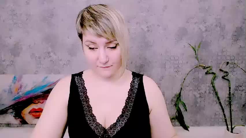 djullia Live Sex May 1, 2026