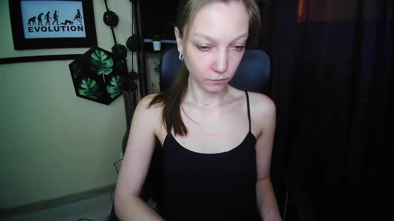 EmillyExtasy Live Sex May 1, 2026