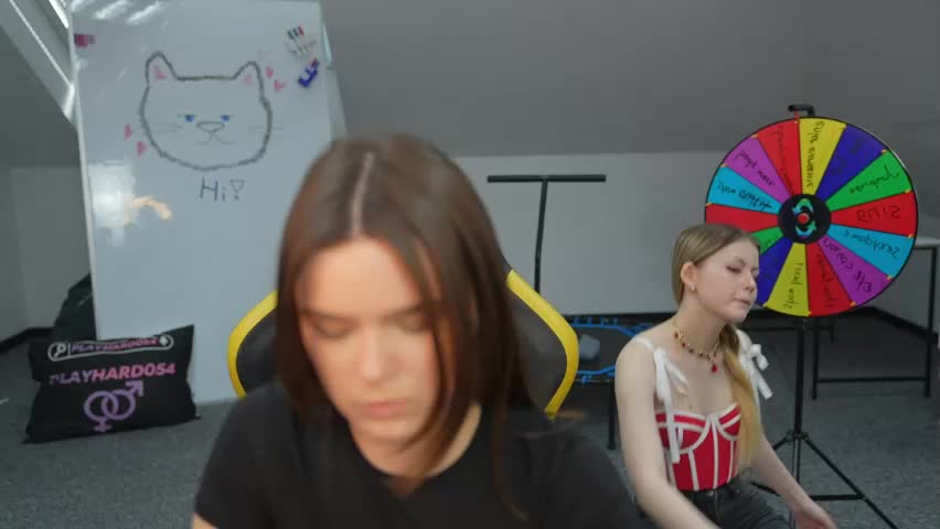 livehub054 Live Sex May 1, 2026