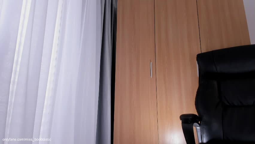 miss_boobtastic Live Sex May 1, 2026