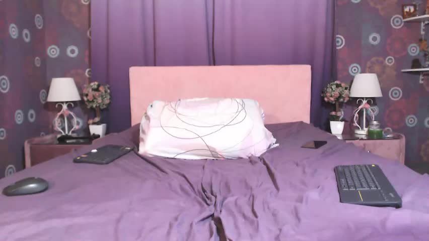 squirtyjess Live Sex May 1, 2026