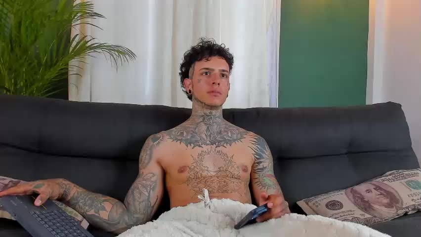 aron_ford Live Sex May 2, 2026