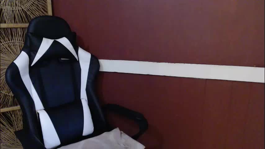 cherrylove426 Live Sex May 2, 2026