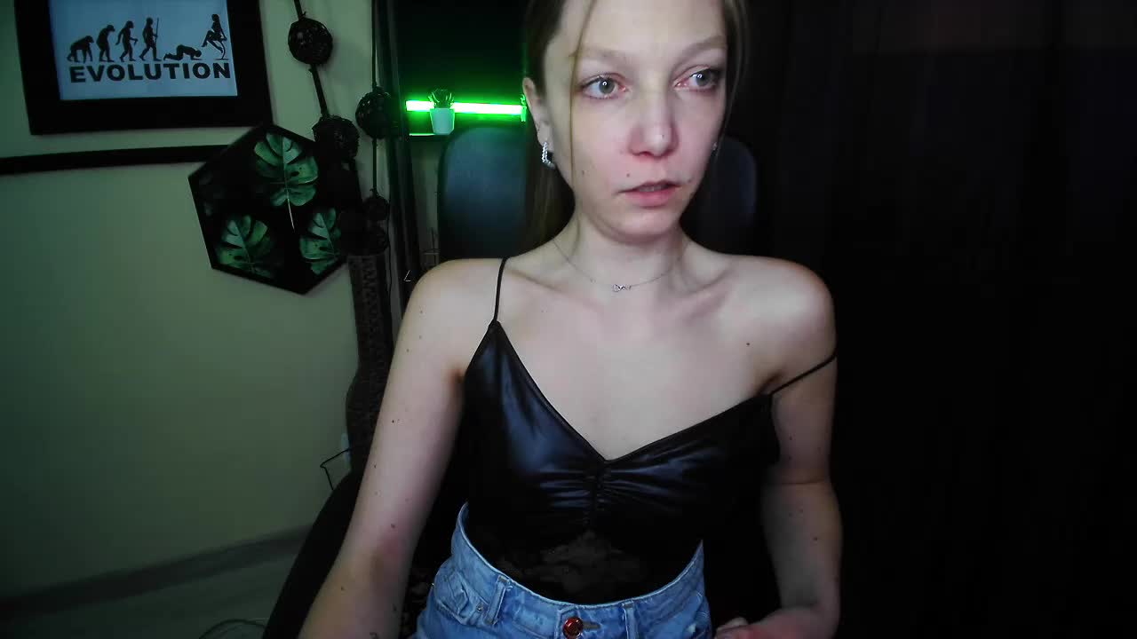 EmillyExtasy Live Sex May 2, 2026