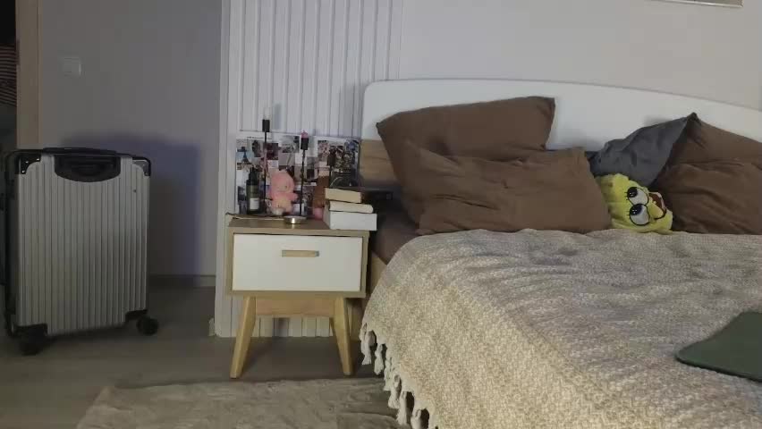 evi_woow Live Sex May 2, 2026