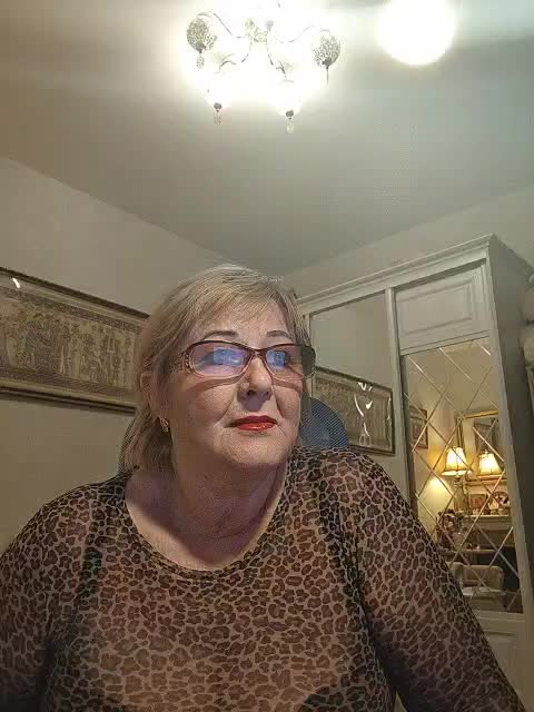 KarinkaSweet Live Sex May 2, 2026