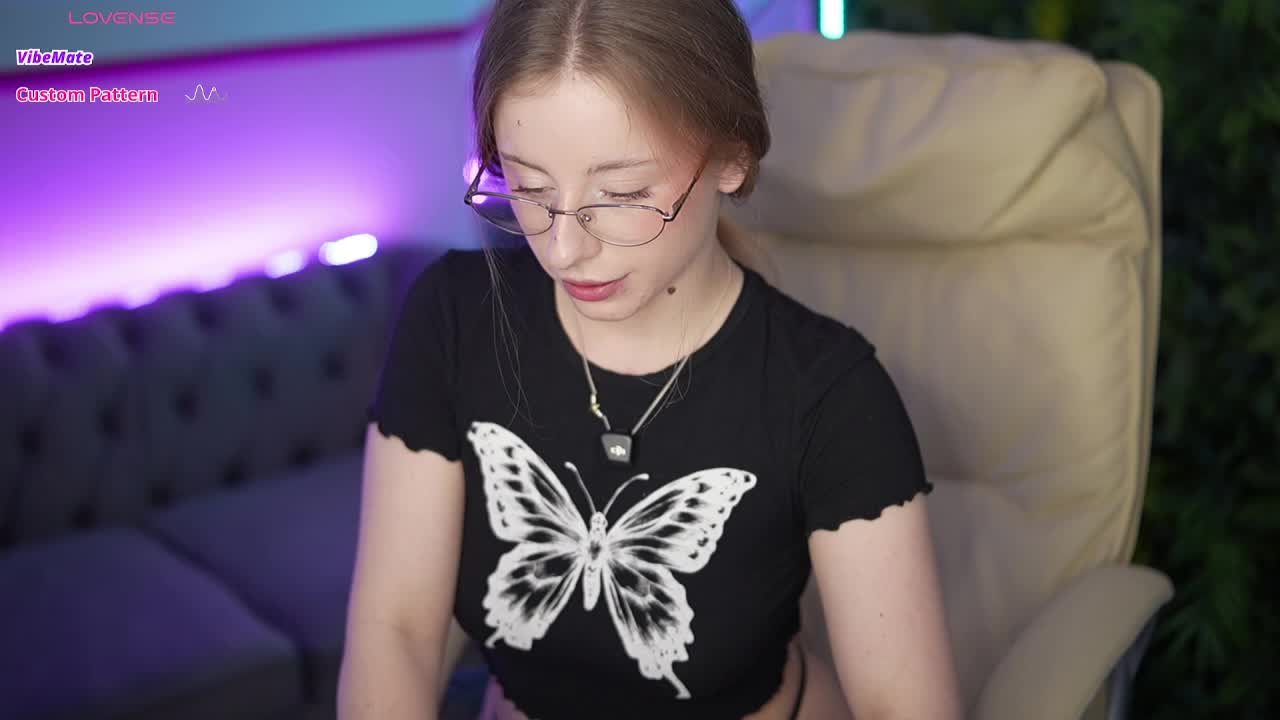 SilverrMoon Live Sex May 2, 2026