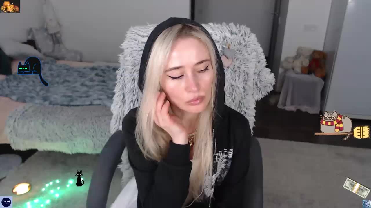 _Xyliganka777_ Live Sex May 2, 2026