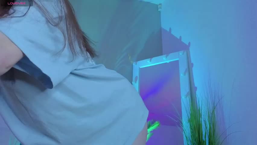 natural_meri_ Live Sex May 3, 2026