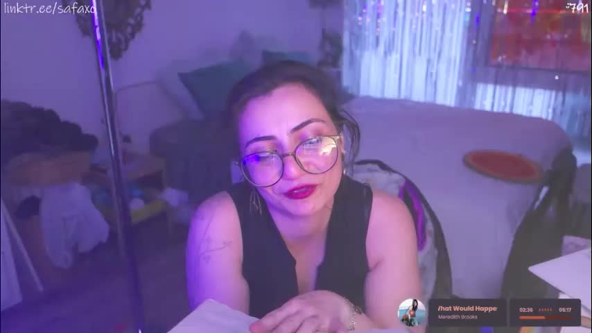 safaeri Live Sex May 3, 2026