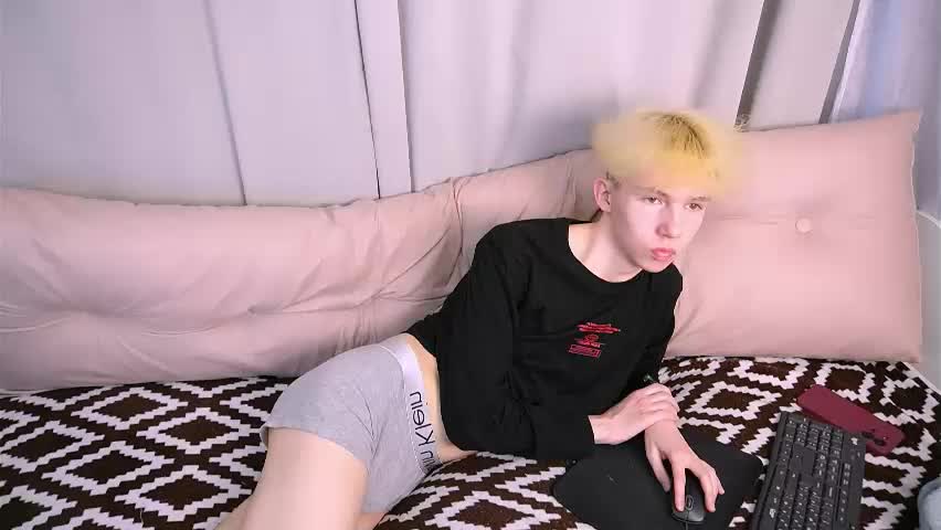mark_brain Live Sex May 3, 2026