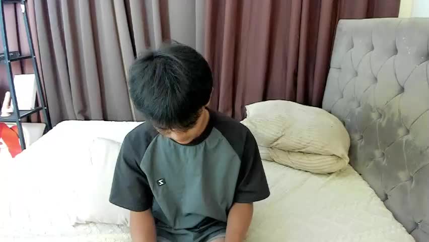 mollycoin18 Live Sex May 4, 2026