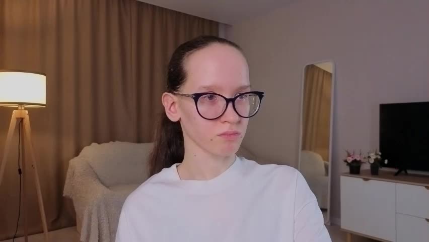lynettebails Live Sex May 4, 2026