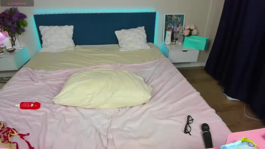 darlenedolce Live Sex May 4, 2026