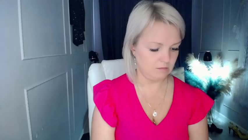 emmmam Live Sex May 4, 2026