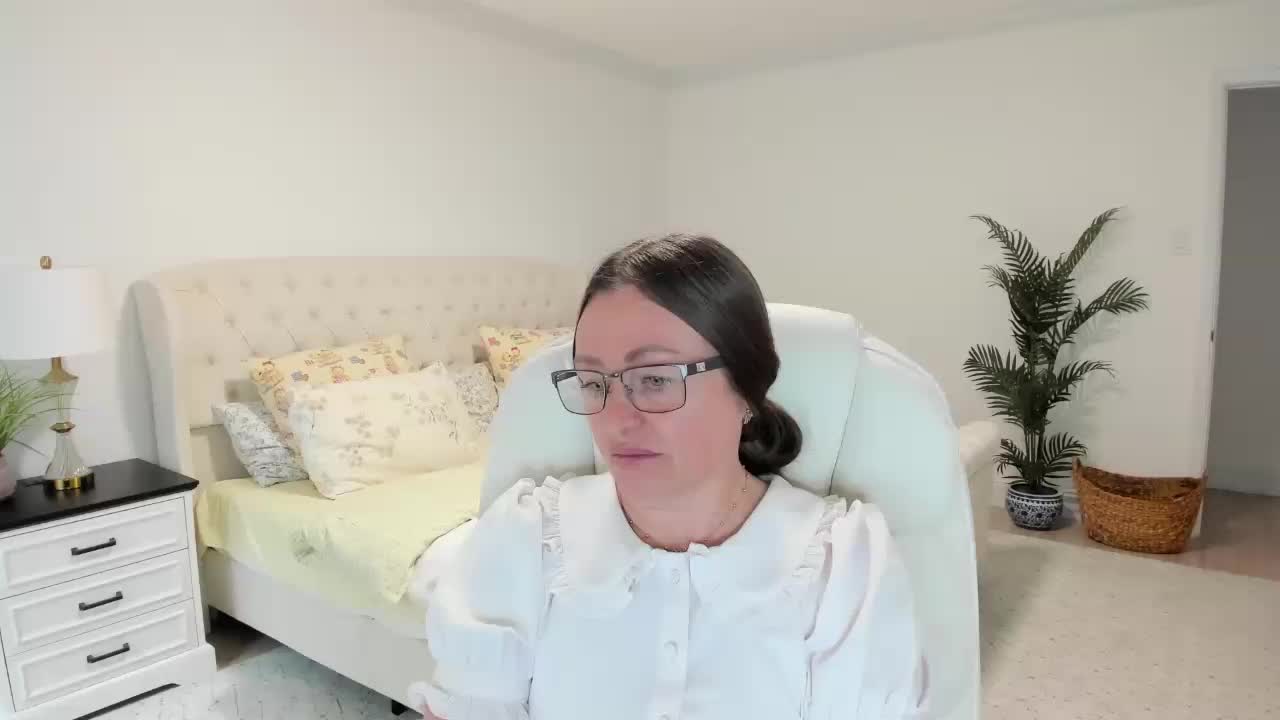 -Michelle- Live Sex May 4, 2026