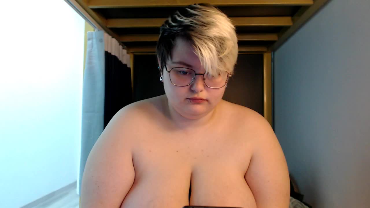 Cute-Ry Live Sex May 4, 2026
