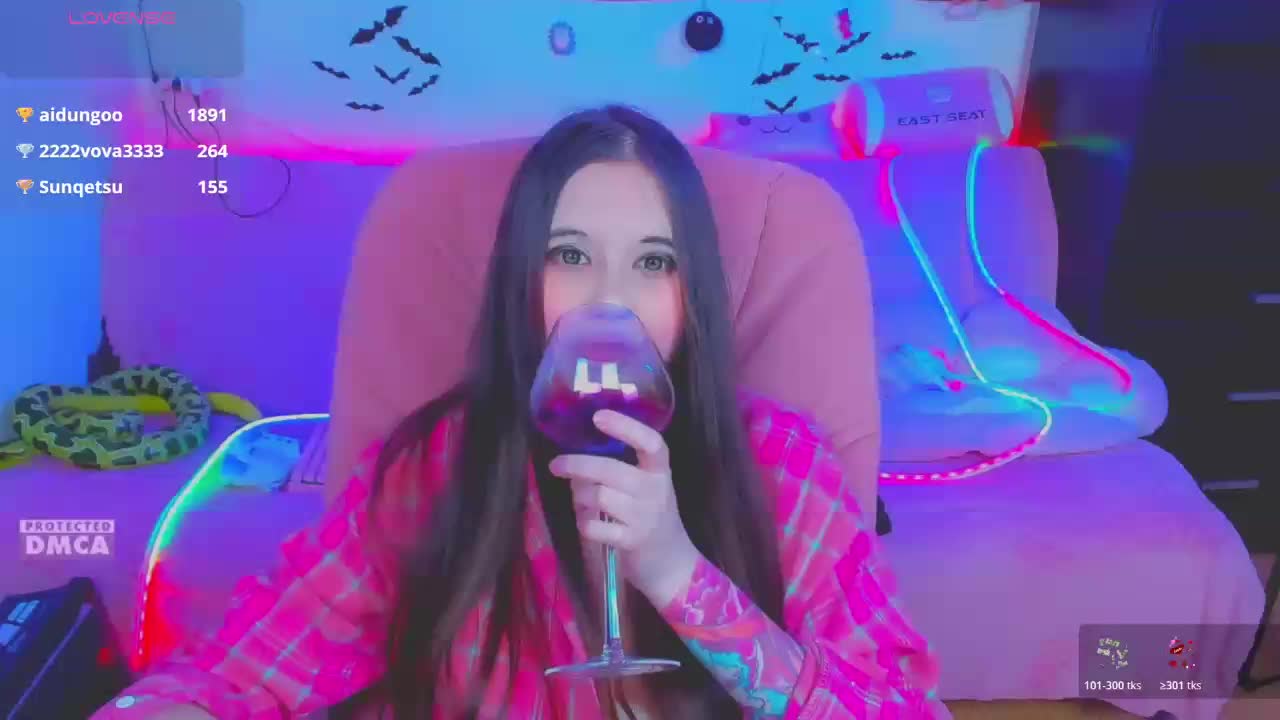LoliSuccub Live Sex May 5, 2026