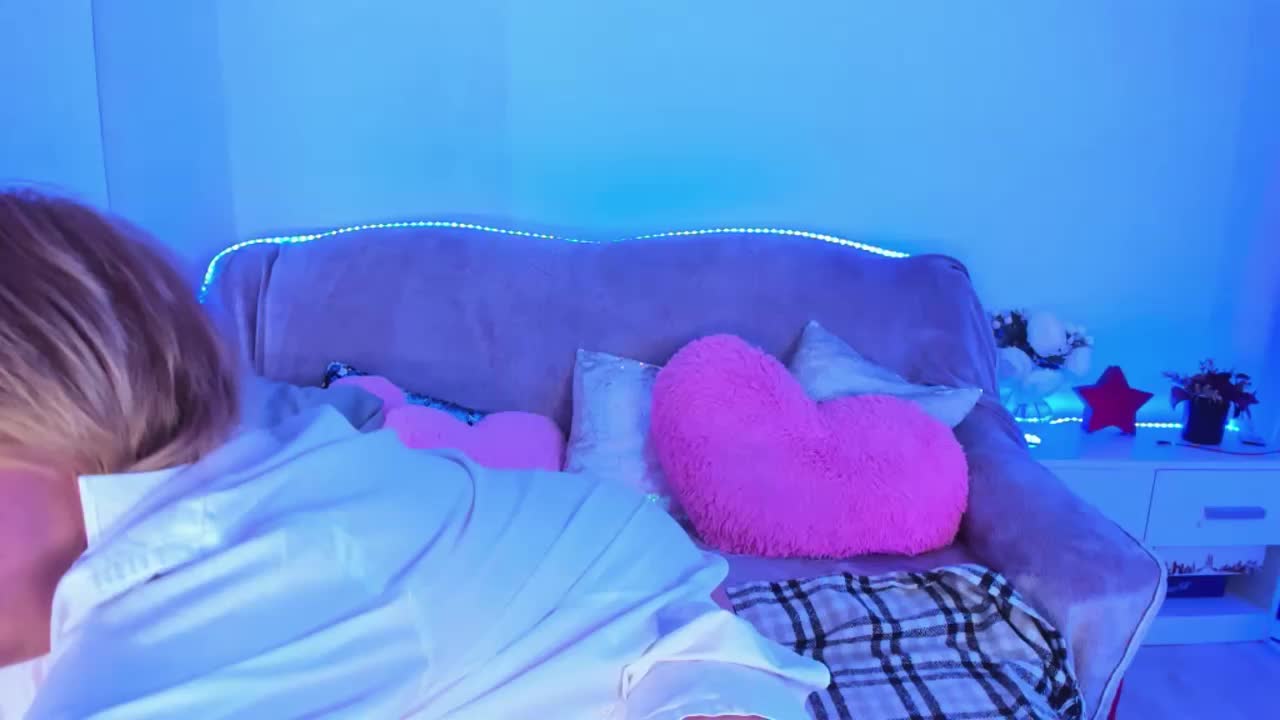 CurlyDream Live Sex May 5, 2026