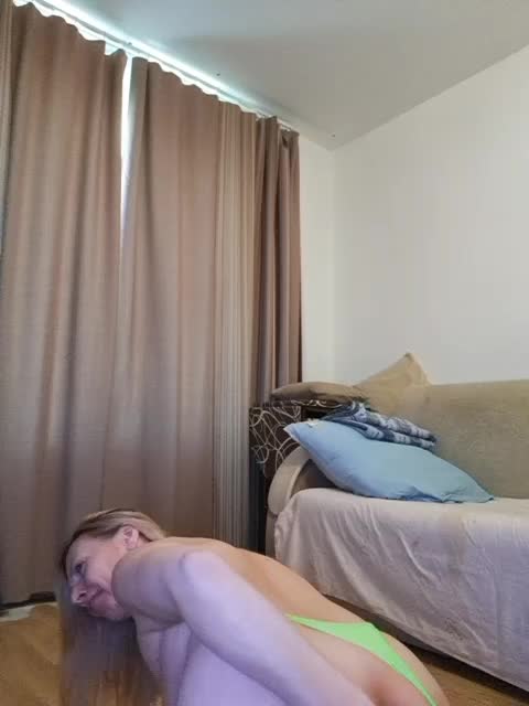 ShiningMILF Live Sex May 5, 2026
