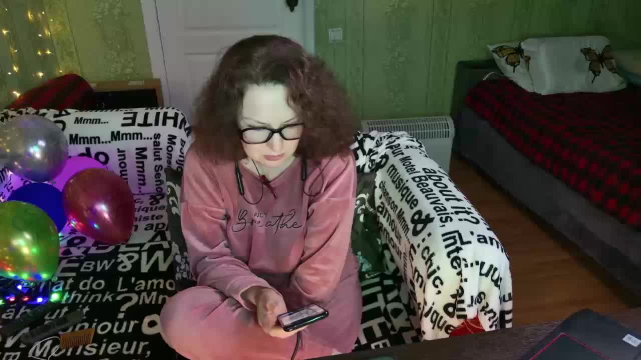 MeganIris Live Sex May 5, 2026