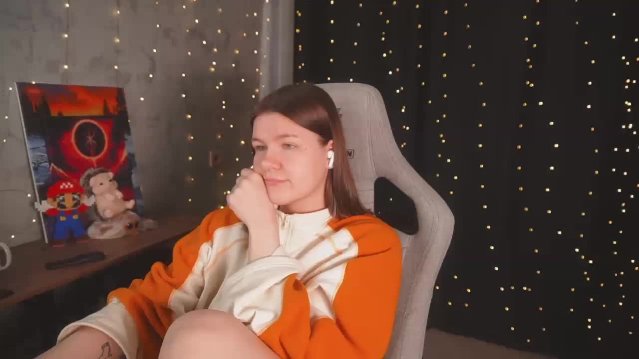 cutesoneckaaa Live Sex May 6, 2026