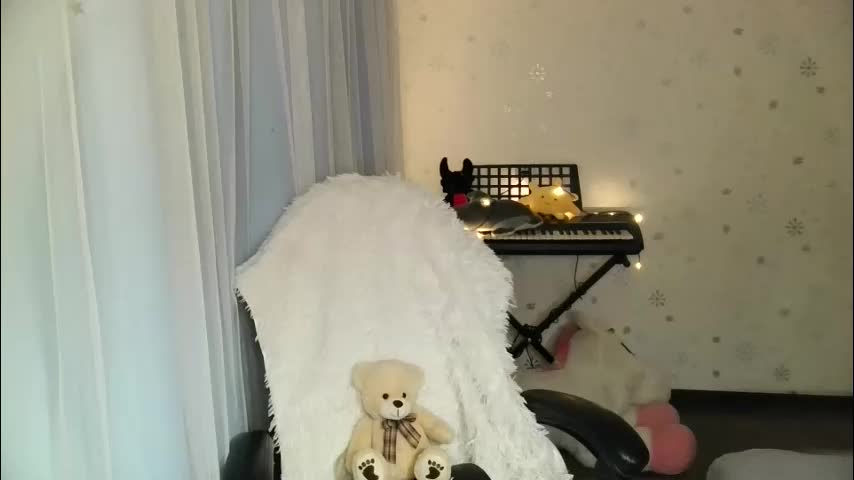 lunaa_bluee Live Sex May 6, 2026