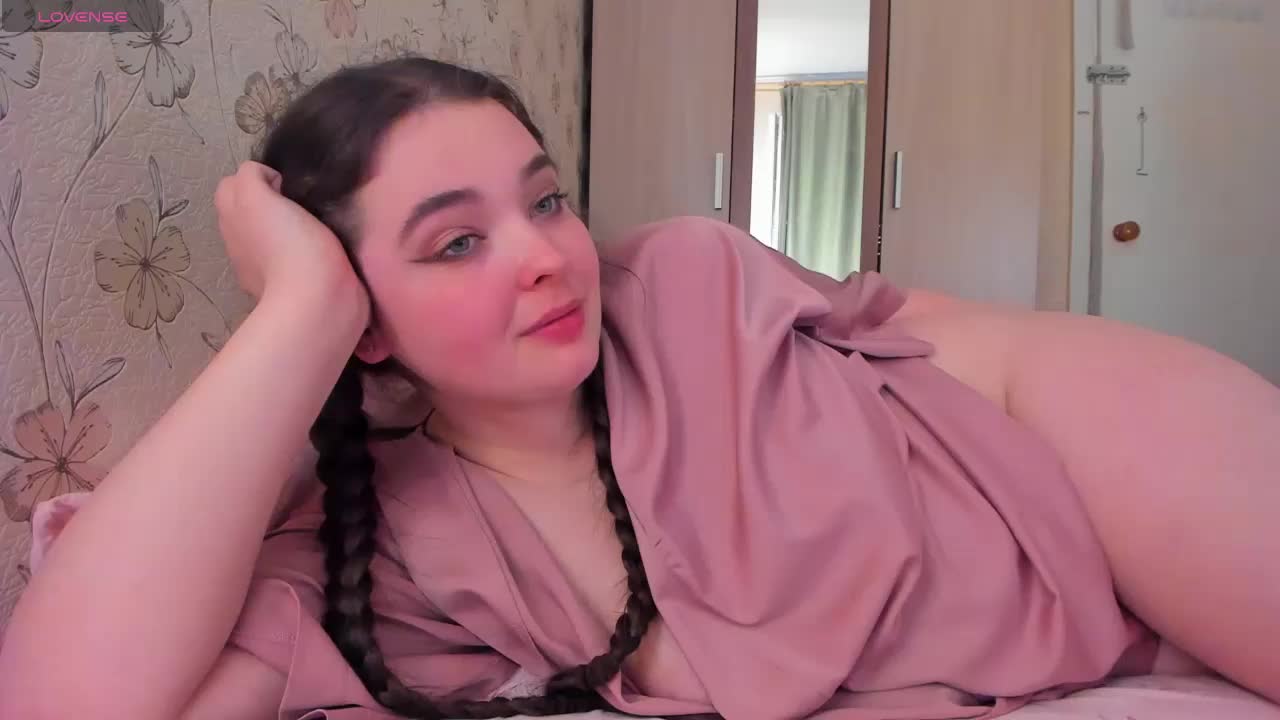 Alicenextdoor Live Sex May 7, 2026