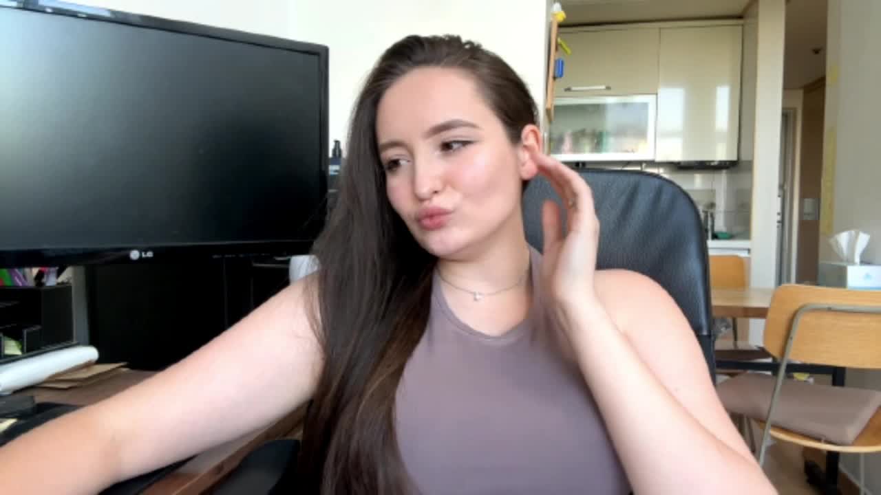 EmillyCarte Live Sex May 7, 2026