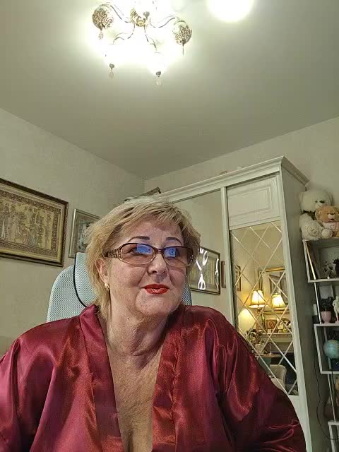 KarinkaSweet Live Sex May 7, 2026