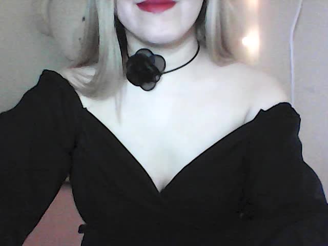 -Sweet-smile- Live Sex May 7, 2026