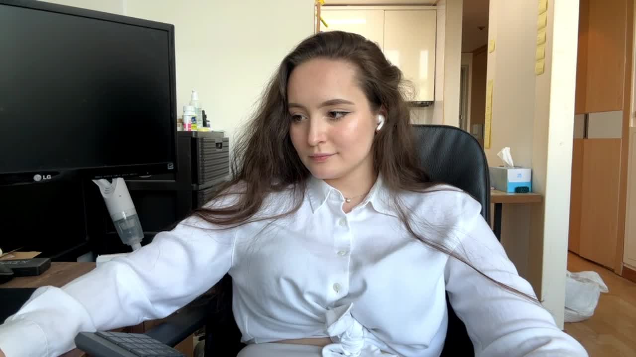 EmillyCarte Live Sex May 7, 2026