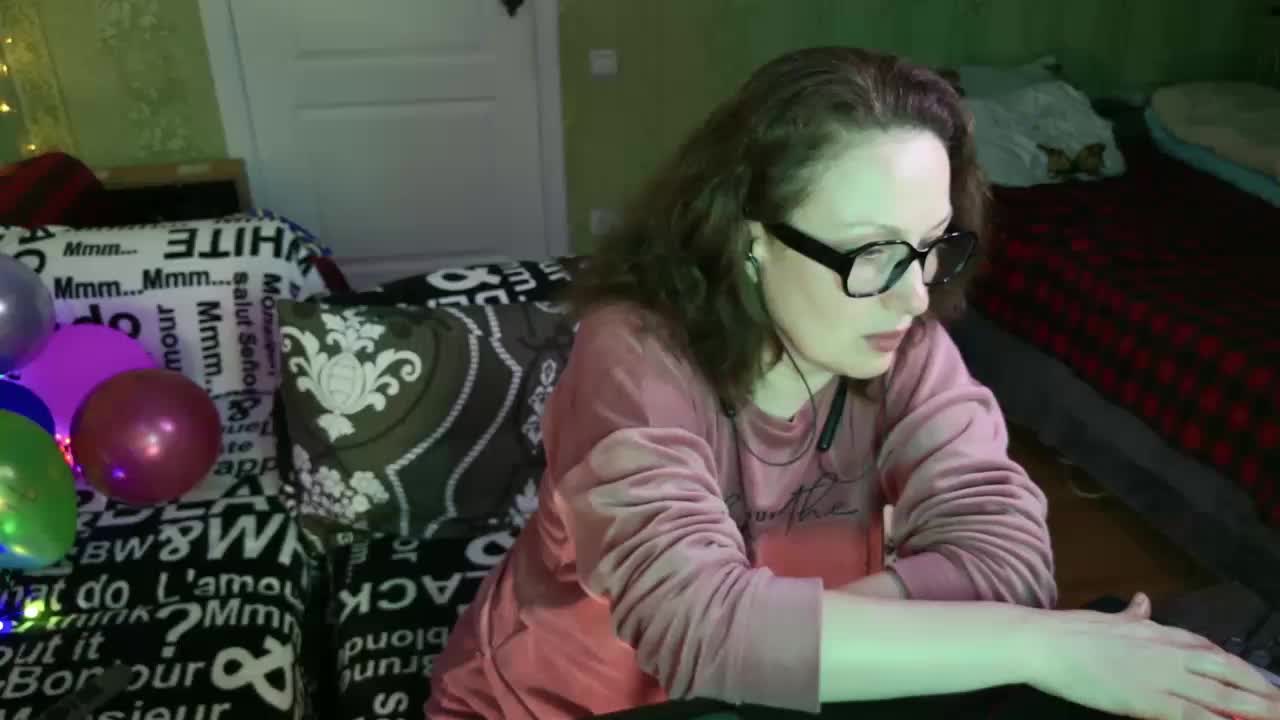 MeganIris Live Sex May 7, 2026