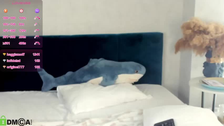 esme_runn Live Sex May 7, 2026