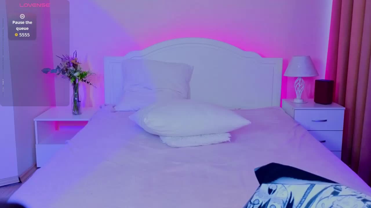 CoralineJones Live Sex May 7, 2026