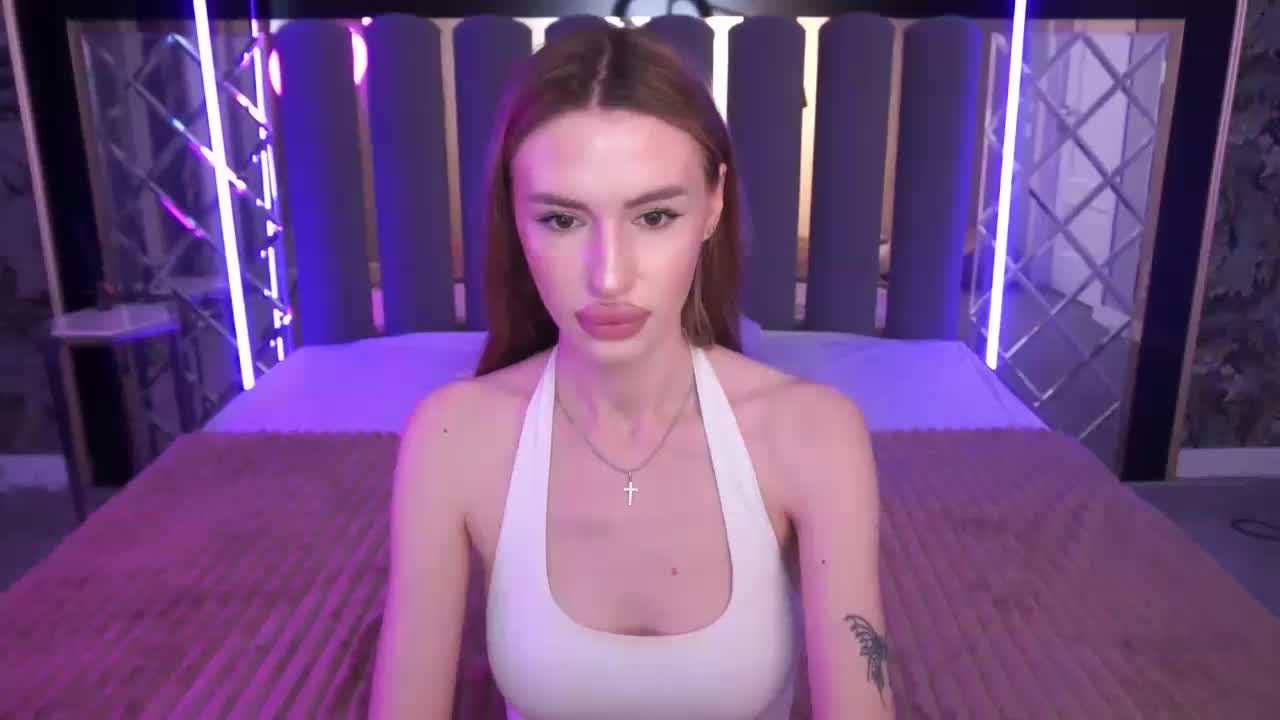 SnowWhiteee Live Sex May 7, 2026
