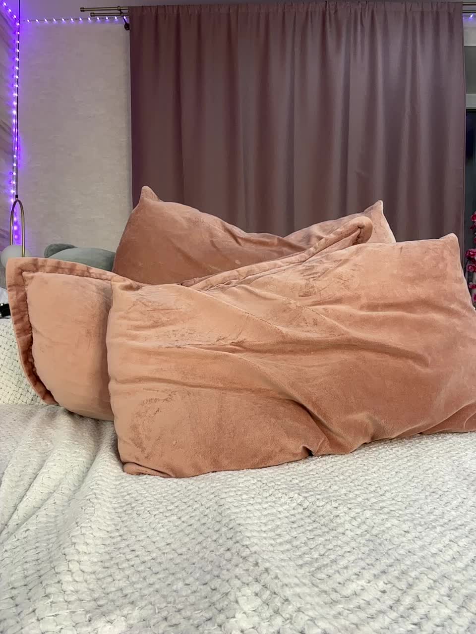 Yana_a Live Sex May 7, 2026